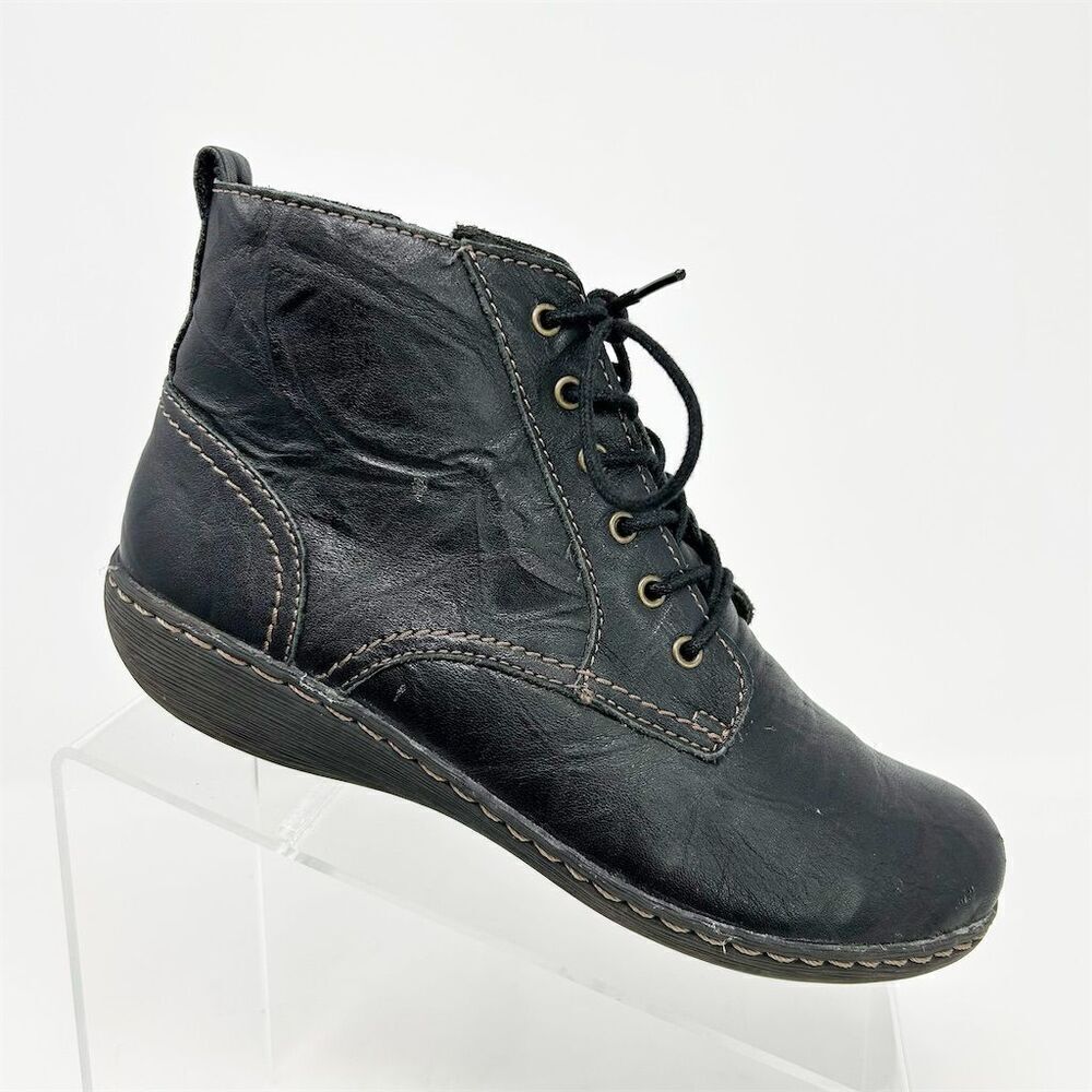 Clarks Women's Fiana Holly Black Leather Lace Up Bootie Size 7 Cushion Soft